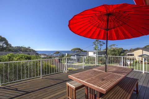 3 Shipton Cres - Heavenly Haven - Hervey Bay Accommodation 0