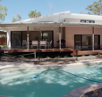 33 Esprit Drive - Rainbow Shores Style Comfort and Relaxation Pets Welcome Pool - Hervey Bay Accommodation