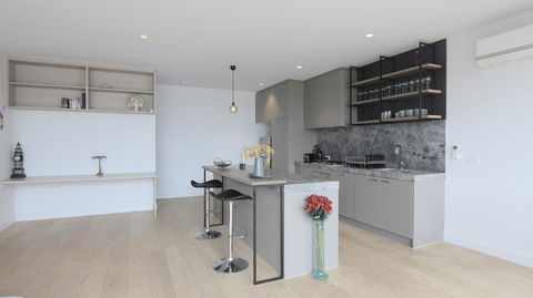 4 Free Paking 4Bed3Bath Deluxe Townhouse - Hervey Bay Accommodation 3