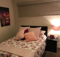 5 Star Room with own Bathroom - Singles Couples Families or Executives - Hervey Bay Accommodation