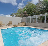 516 'Oaks Pacific Blue' 265 Sandy Point Road- private pool aircon WIFI - Tourism Hervey Bay