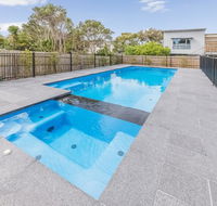 52 ON BAYVIEW - PET FRIENDLY OUTSIDE ONLY - Hervey Bay Accommodation