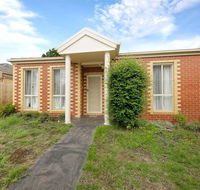 6 CAN STAY CENTRAL GLEN WAVERLEY - Hervey Bay Accommodation