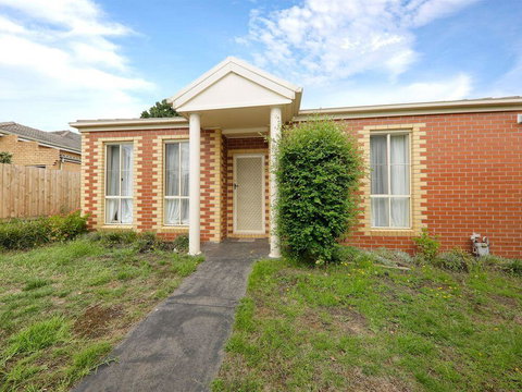 6 CAN STAY, CENTRAL GLEN WAVERLEY - Hervey Bay Accommodation 0
