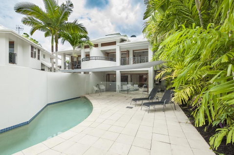 6 Templemoon - Hervey Bay Accommodation 0