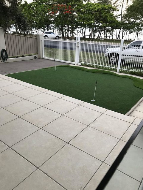 67 Casuarina Beachhouse - Hervey Bay Accommodation 3