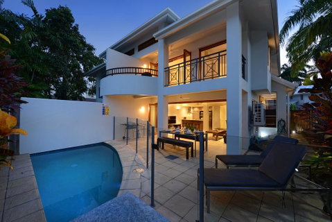 7 Templemoon - Hervey Bay Accommodation 0
