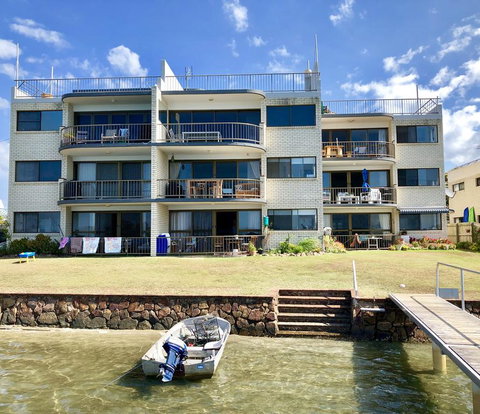 7 Wharf Street - Hervey Bay Accommodation 1