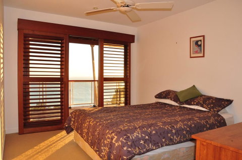 77 Cooloola Drive-Rainbow Beach - Hervey Bay Accommodation 0