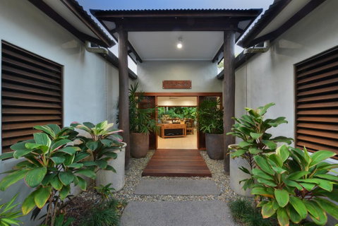 8 @ Sands - Hervey Bay Accommodation 1