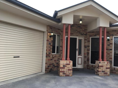 89 On Guy - Hervey Bay Accommodation 0