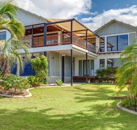 90 Cooloola Drive - Rainbow Beach Luxury Beach House Ocean Views - Hervey Bay Accommodation