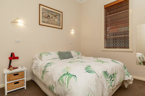 94Best Apartments - Hervey Bay Accommodation 1