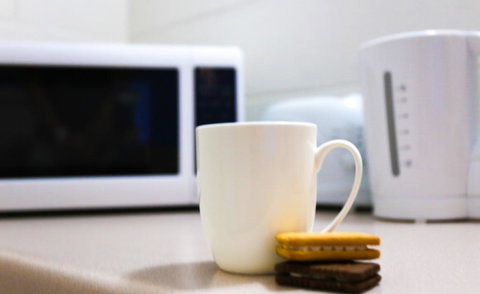 A & A Motel - Hervey Bay Accommodation 2