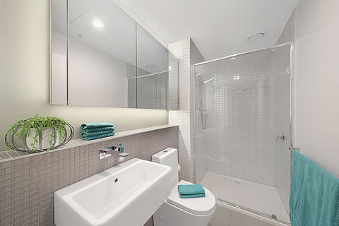 A Bright & Modern CBD Apt Next To Southern Cross - Tourism Hervey Bay 3