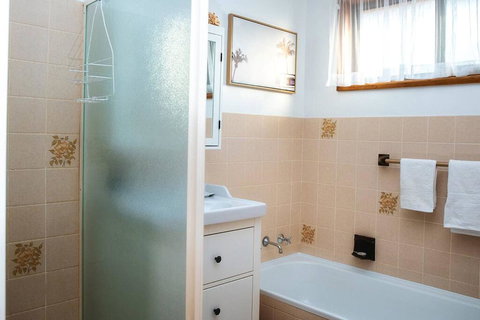 A Little Getaway - Hervey Bay Accommodation 2