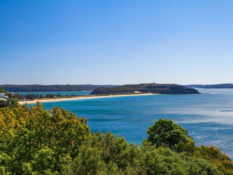 A Little Piece Of Paradise - Tourism Hervey Bay 0