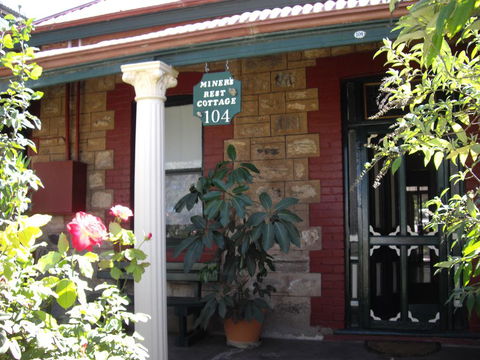 A Miner's Rest - Tourism Hervey Bay 2