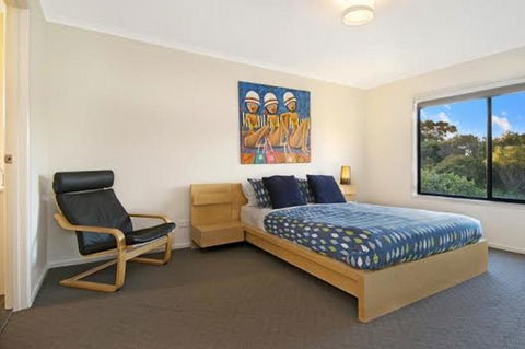 A One One Two At Island Beach - Tourism Hervey Bay 2