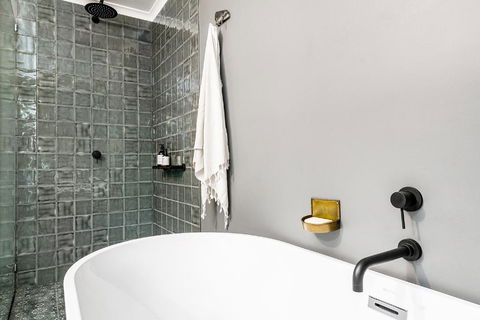 A PERFECT STAY - Black Star - Tourism Hervey Bay 1