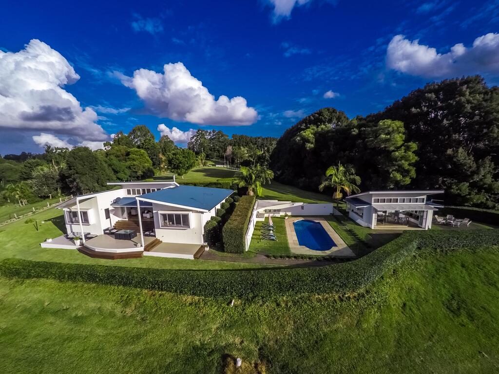  Hervey Bay Accommodation