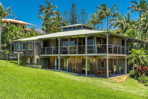 A PERFECT STAY - Cape Breeze - Tourism Hervey Bay 1