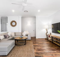 A PERFECT STAY - Julian Rocks House - Hervey Bay Accommodation