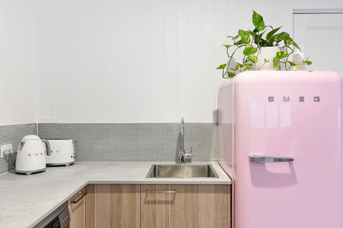 A PERFECT STAY - Sunset Beach - Hervey Bay Accommodation 3