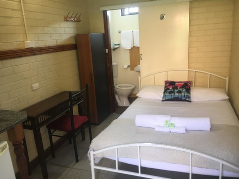 A Railway Lodge - Hervey Bay Accommodation 3