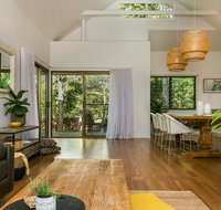 A SWEET ESCAPE - Alcorn House - Hervey Bay Accommodation