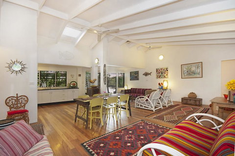 A SWEET ESCAPE - Aluna - Hervey Bay Accommodation 0