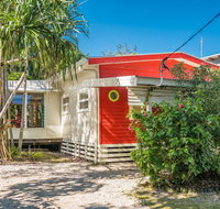 A SWEET ESCAPE - Beachcombers Cottage Beachfront - Hervey Bay Accommodation
