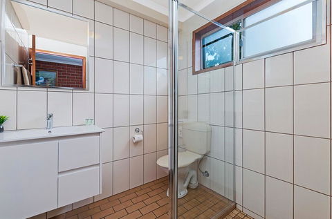 AAt 28 Goldsmith Motel - Tourism Hervey Bay 3