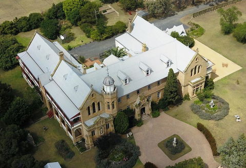 Abbey Boutique Hotel Formerly Abbey Of The Roses - Tourism Hervey Bay 0