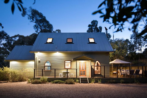 Abbotts Rest - Hervey Bay Accommodation 0