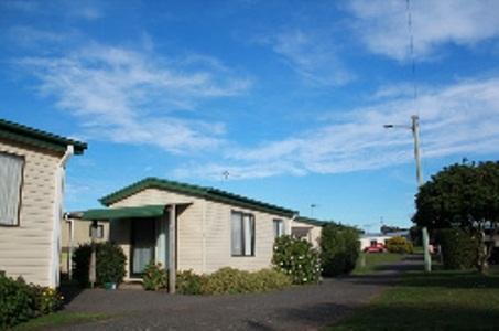 Abel Tasman Cabins Devonport - Hervey Bay Accommodation 1