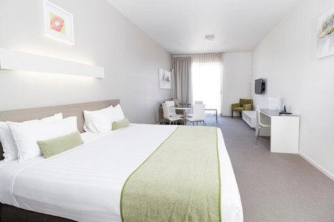 Abode Gungahlin - Tourism Hervey Bay 1