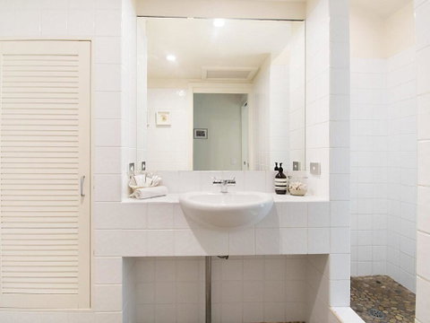 Above The Pass - Hervey Bay Accommodation 1