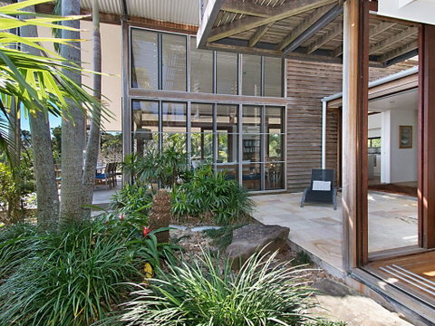 Above The Pass - Hervey Bay Accommodation 2