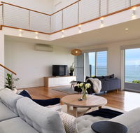Absolute Waterfront - Hervey Bay Accommodation