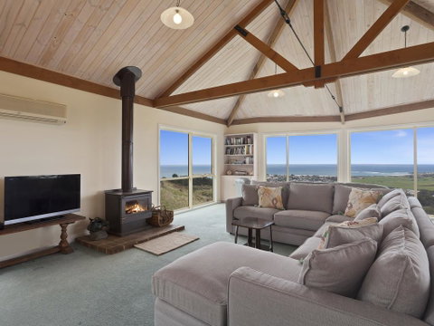 Acacia Brae - Tourism Hervey Bay 3