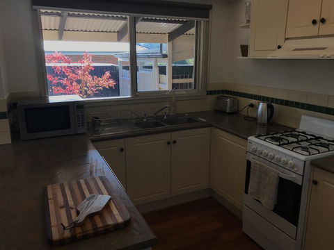 Acacia House - Central Healesville - Yarra Valley - Tourism Hervey Bay 1