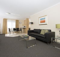 Accommodate Canberra - Kingston Court - Hervey Bay Accommodation