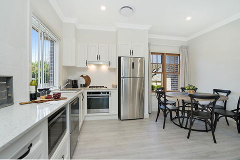 Accommodation Hunter - Adams Street Maitland - Tourism Hervey Bay 2