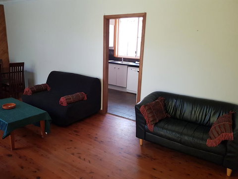 Accommodation Sydney North Shore: Frenchs Forest 3 Bedroom House - Hervey Bay Accommodation 1