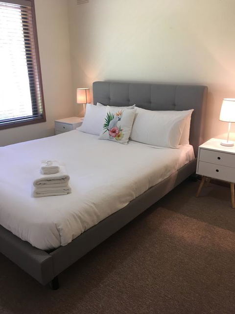 Acorn Lodge - Tourism Hervey Bay 3