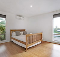 Adelaide Holiday Homes - Hervey Bay Accommodation