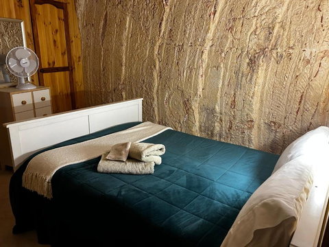 Down To Erth B&B - Hervey Bay Accommodation 3