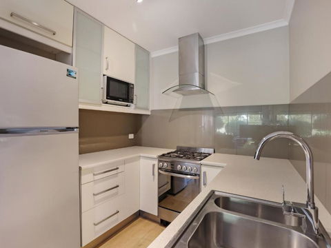 Eagle Heights Holiday Units - Hervey Bay Accommodation 4