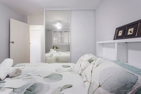 East Fremantle Escape - Tourism Hervey Bay 1